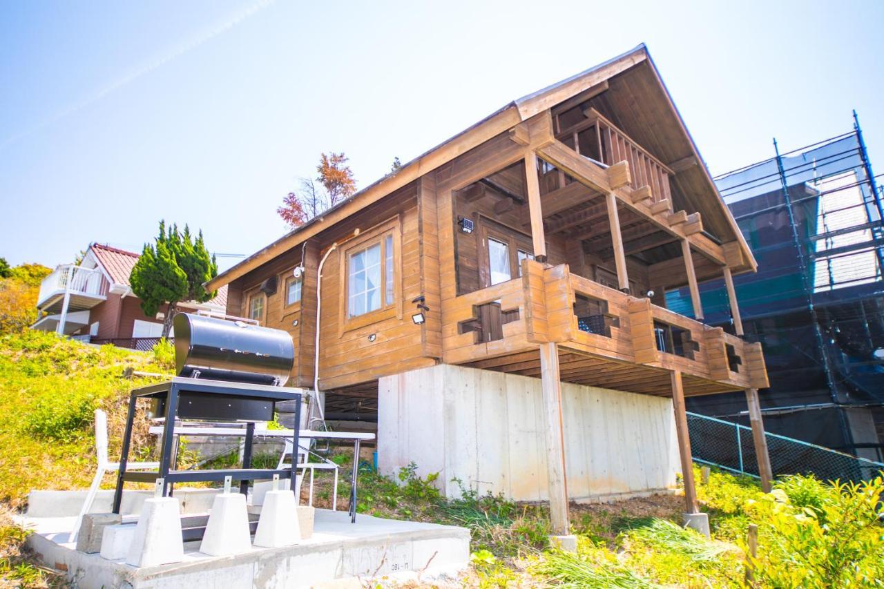 Villa Awaji Seaside Log House In Goshiki 1 Sumoto Esterno foto